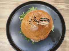 -龙治汉堡(中华城店)