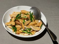 -荣轩(新荣记环球金融中心店)