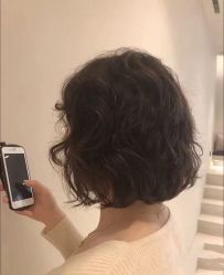 -HG美发设计沙龙