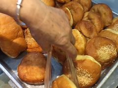 油炸糯米面包-宏发红西饼屋(天津路店)