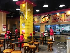大堂-华辉拉肠(龙口东店)