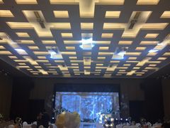 -上海龙之梦万丽酒店