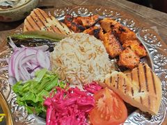 -梅夫娜土耳其餐厅.清真HALAL