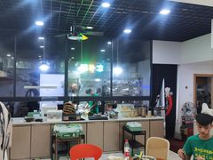 -老何家后安粉·糟粕醋海鲜火锅(三亚湾椰梦长廊店)