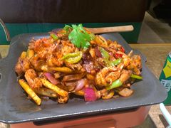 -炭舍干锅·烤鱼(扬名广场店)