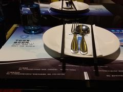 餐具摆设-赫帝拉航空主题餐厅(南宁店)