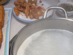 -粤顺渔坊·中山脆肉鲩火锅(清湖店)