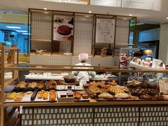 面包甜点陈列柜-Luneurs(幸福里店)