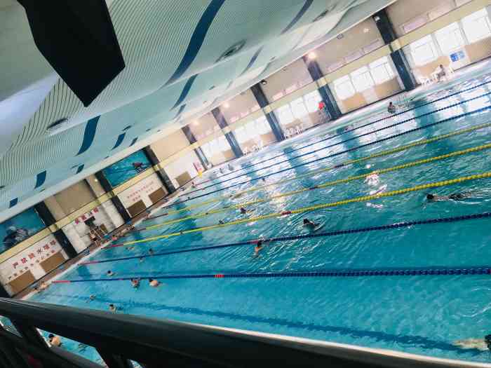 三源益康游泳馆-"学游泳是在这里学的.当时学还跟着一批.