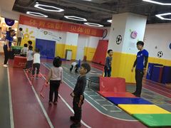-卓跃儿童运动馆(纬五路中心)