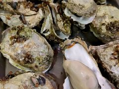 -蚝哥花姐湛江烤生蚝(美丽湾市场店)