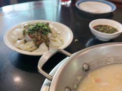 -老来福·非遗酸汤兔(凯旋路店)