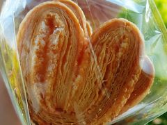 蝴蝶酥-莉莲蛋挞(大华悦沢书店)