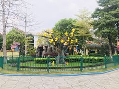 -史努比缤纷世界