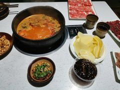 -贵府酸汤牛肉火锅·贵州老字号(飞山街店)