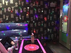 -欢乐驿站量贩式KTV(西丽店)