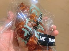 焦糖牛角包-PAPER STONE BAKERY(天环店)