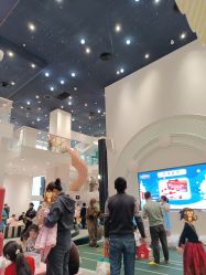 -奈尔宝·儿童乐园·亲子餐厅(华采天地店)