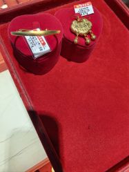 -万宝金楼(威海路店)