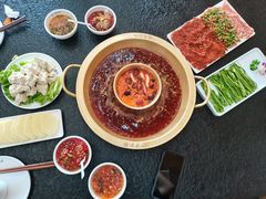 -渝里重庆火锅(航天城店)