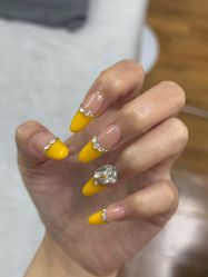-尤米一站式美甲美睫