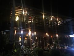 -Dash Teak House