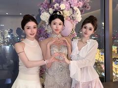 -圣霏亚礼服租赁·主持人服装租赁(上海静安总店)