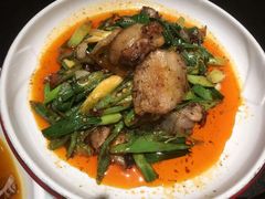 -万重锦·人文川菜馆(骡马市店)