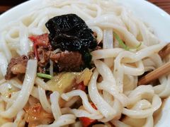 -王菊美食街·王菊面馆(总店)