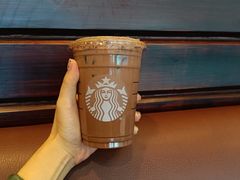 -星巴克(郑州曼哈顿广场店)