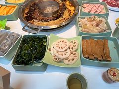 -巴倒烫陆派火锅山庄(南山总店)