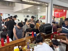 -何永光123鲜牛肉馆(1号店)