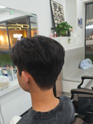 -尤司男士国潮理发馆