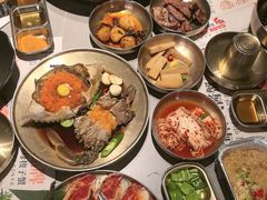 -草家酱蟹炭火烤肉店(珲春南路一店)