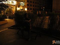 路口的画家铜像-露西亚咖啡西餐厅(哈尔滨俄侨纪念馆店)