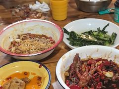 -老三样·美食研究中心(世贸路店)