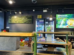 -鹿鸣山草本茶香火锅(园西路店)