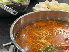 -黄利砖万峰林布依特色酸笋牛肉馆