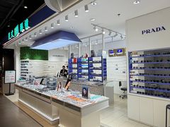 -美式眼镜·授权蔡司.依视路.尼康.豪雅.明月(南翔印象城店)