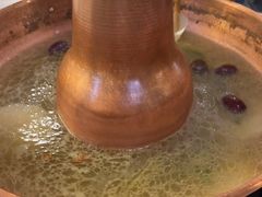-毛辣果·贵州红酸汤牛肉火锅(西单店)