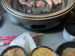 -啊美丽炭火烤肉(滑翔一店)