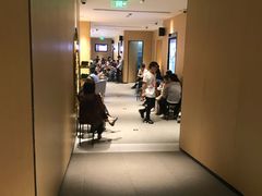 排队人群-海底捞火锅(海宁路店)