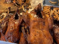 -王浩儿纪六孃甜皮鸭(乐山总店)