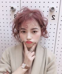 -PE SALON 