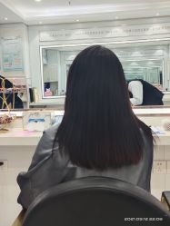 -镁连社·美联社