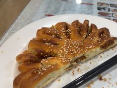 -汗腾格里·风味餐厅(新疆驻京办店)