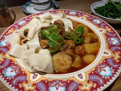 沙湾大盘鸡-塔哈尔·新疆盛宴(城西银泰店)