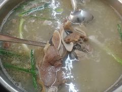 -老石黑山羊毛驴肉火锅(金凯广场店)