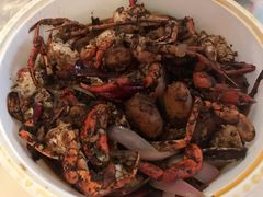 -休记光头香辣蟹干锅店(衣冠庙店)