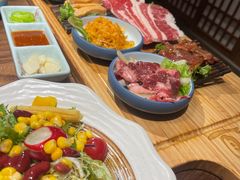 -明洞阿姨·韩式酱蟹烤肉·创意料理(三元桥店)